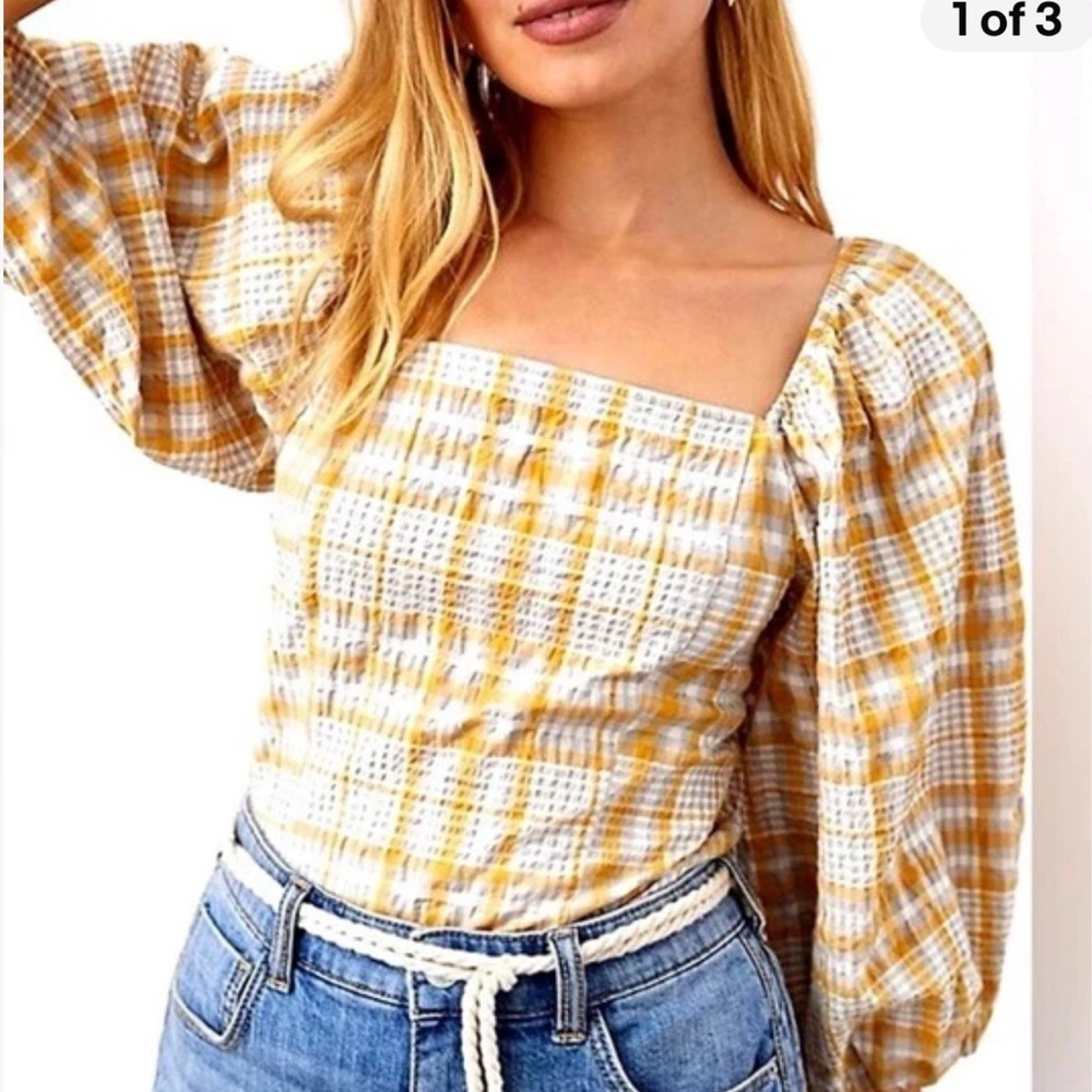 Nwt woman’s gingham cottage core top M